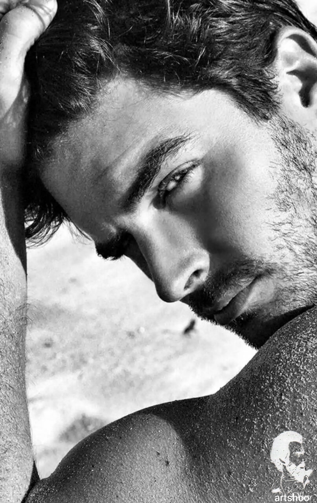 مدل پرتره سیاه قلم